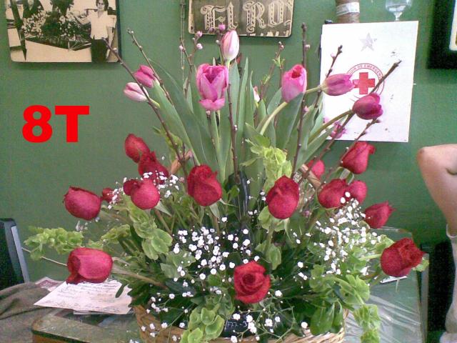 8_rosas_tulipanes.jpg